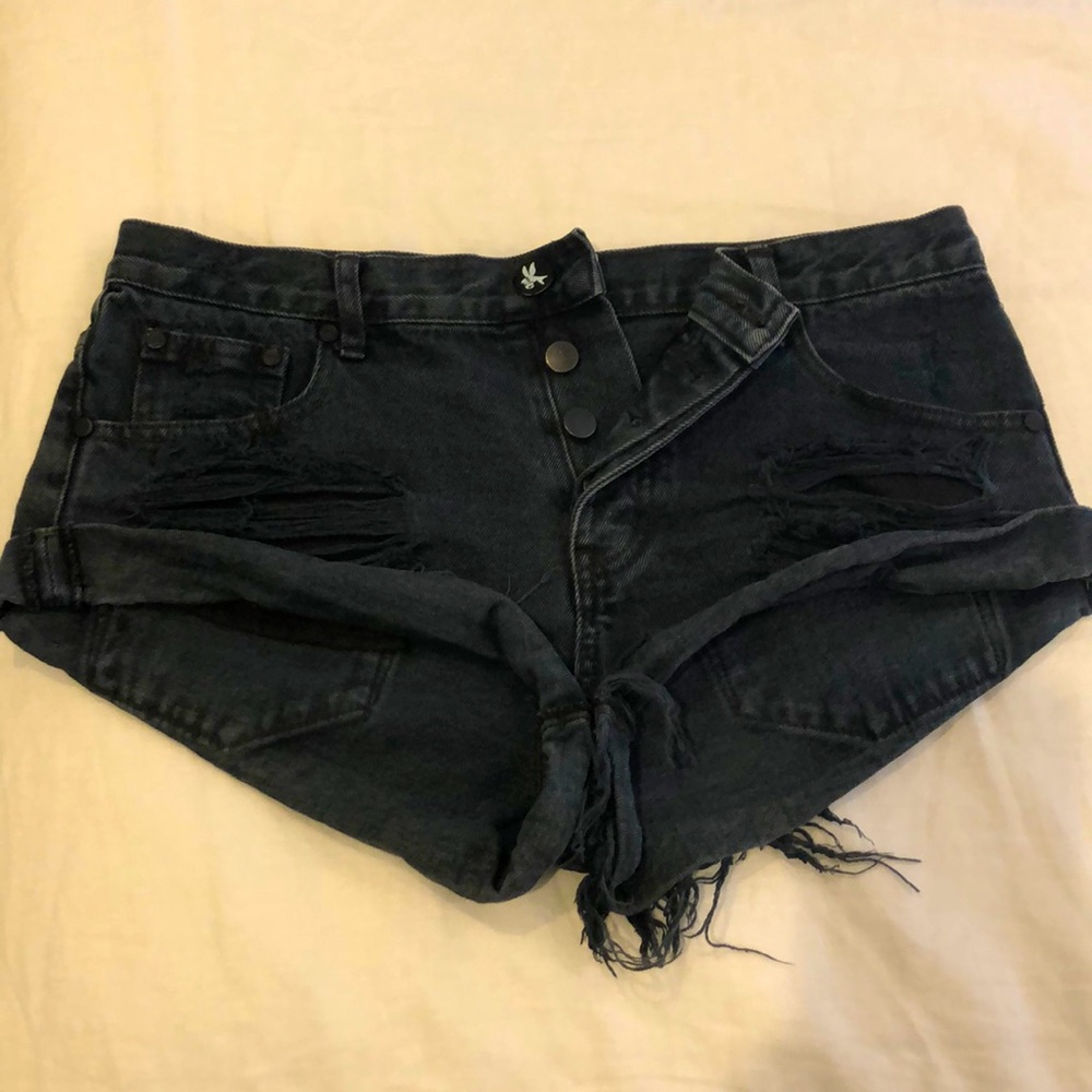 One teaspoon Shorts